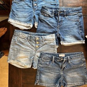 Girls Denim Blue Jean Shorts Sz 10 ￼Set of 4